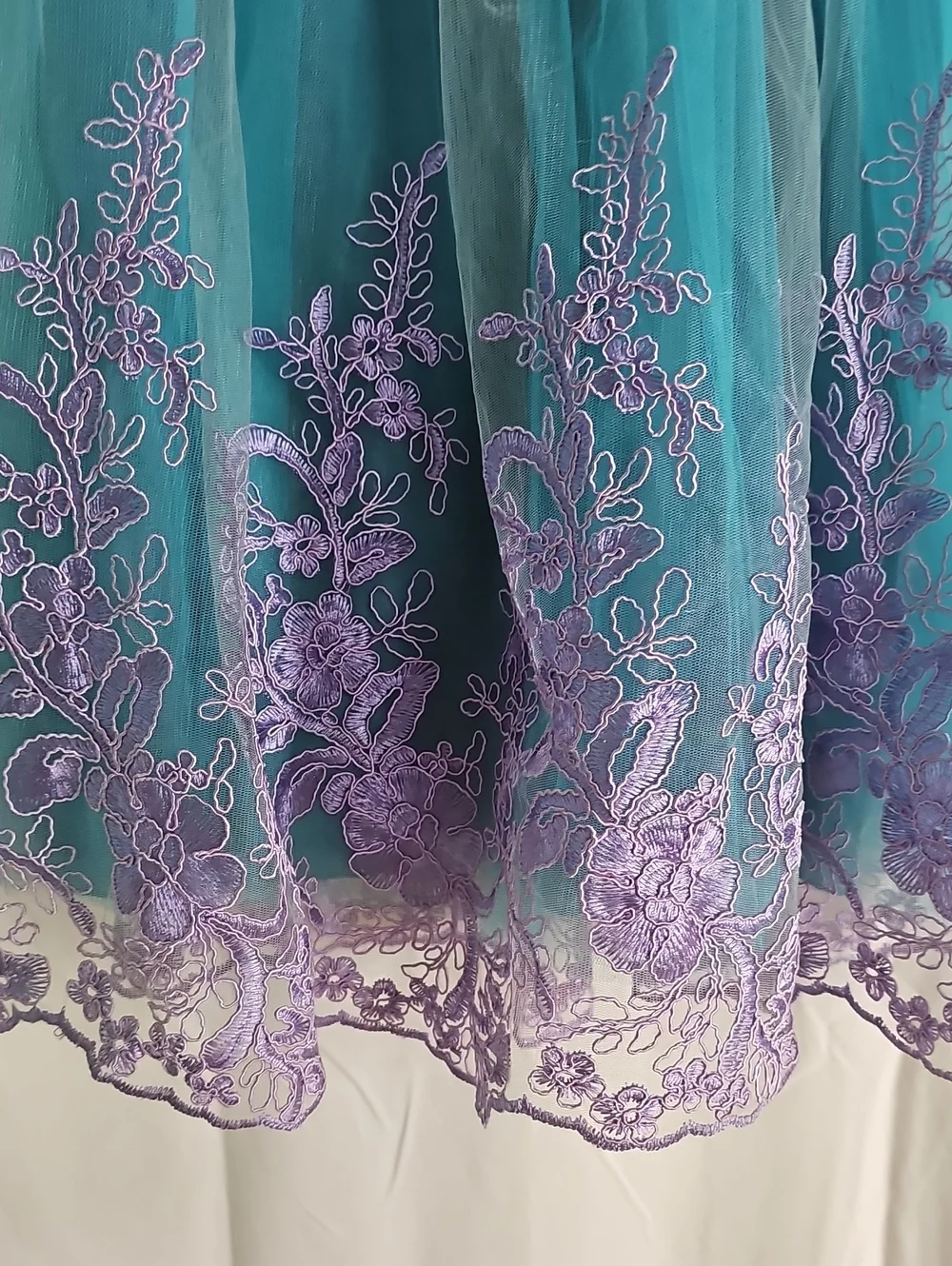 N/A sparkling turquoise